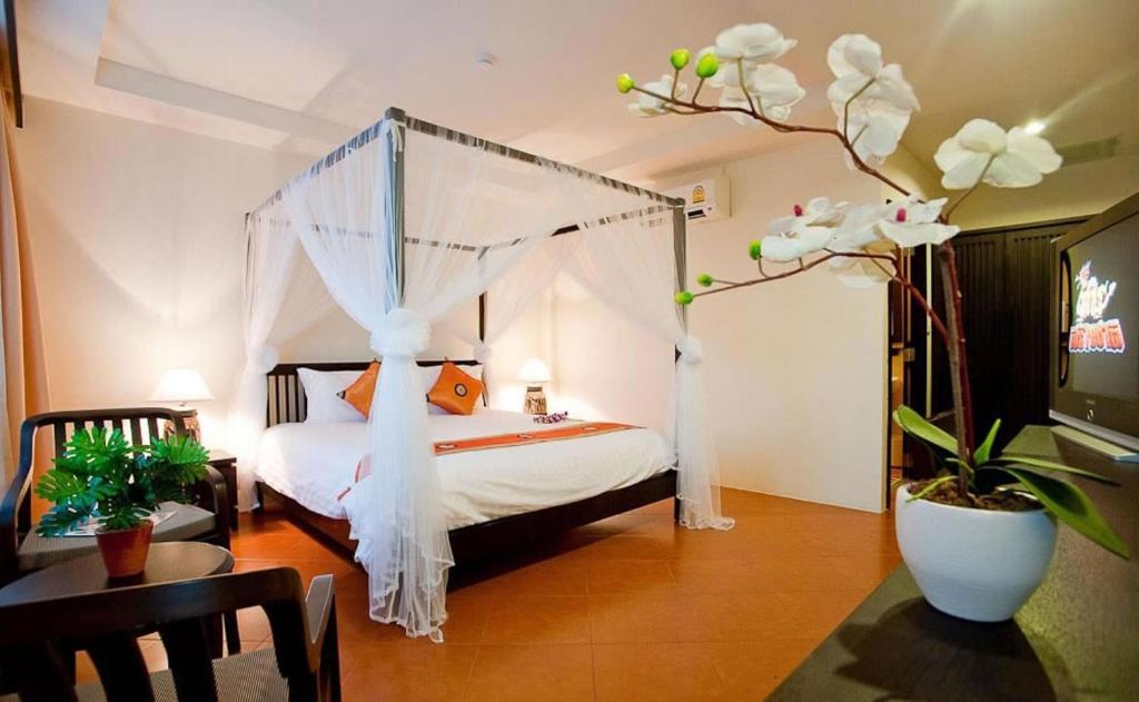 La De Bua Hotel Patong Værelse billede