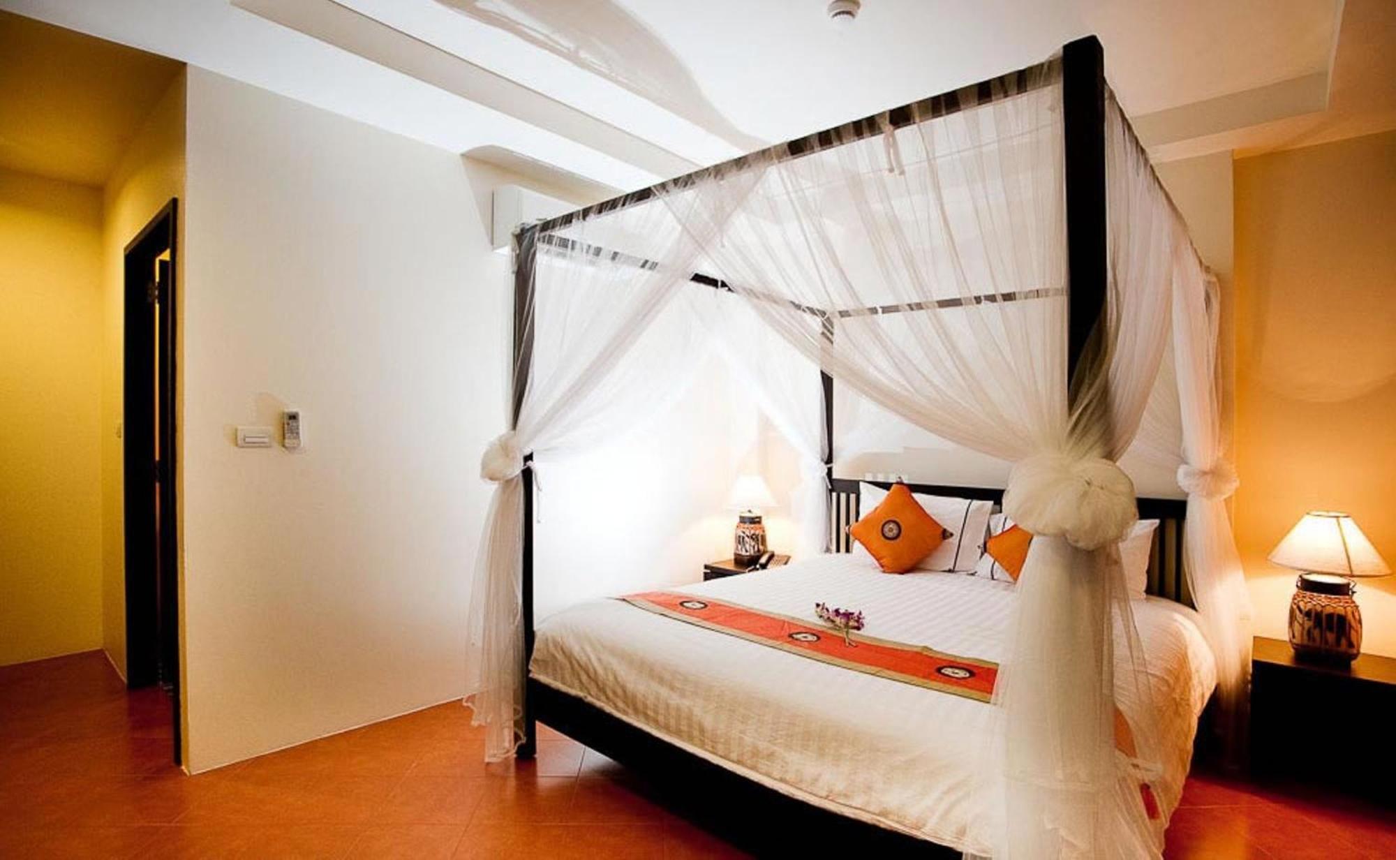 La De Bua Hotel Patong Eksteriør billede