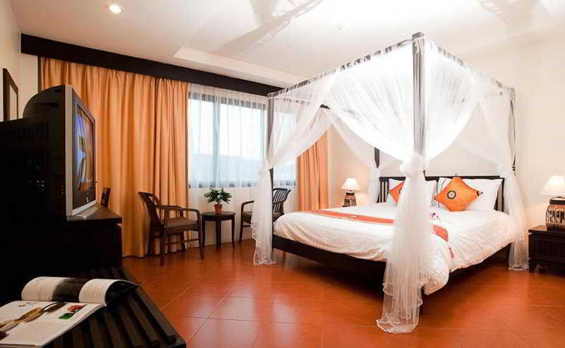 La De Bua Hotel Patong Eksteriør billede
